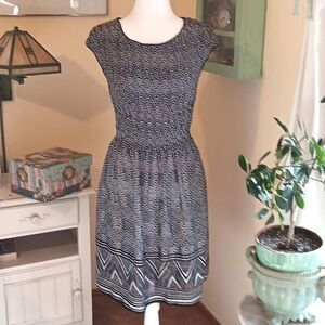 Max Edition Geometric Design Dress